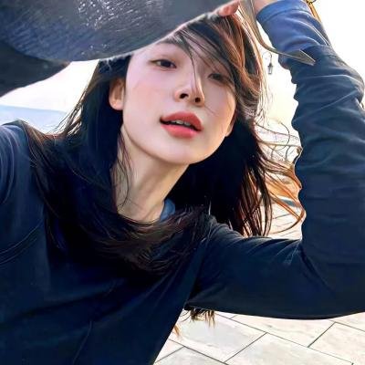 顶流女星又出大瓜：言论翻车，平台紧急限流，一个月